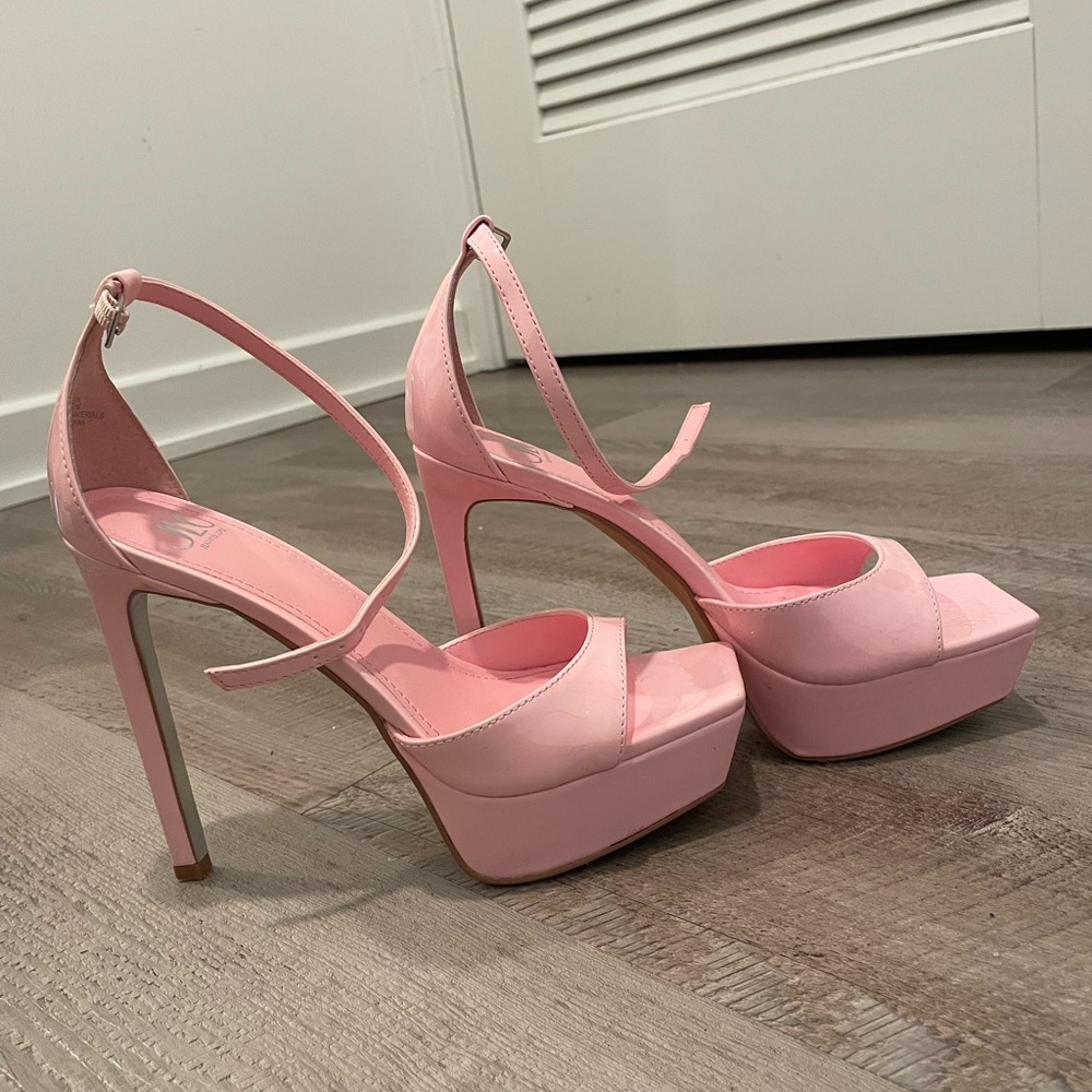 JLo 4” Stiletto Pink Size 6.5 Patent Leather